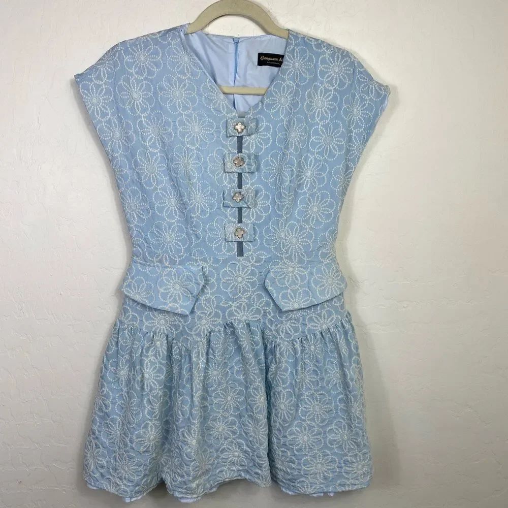 Light Blue Floral Lace Mini Dress with Decorative Buttons